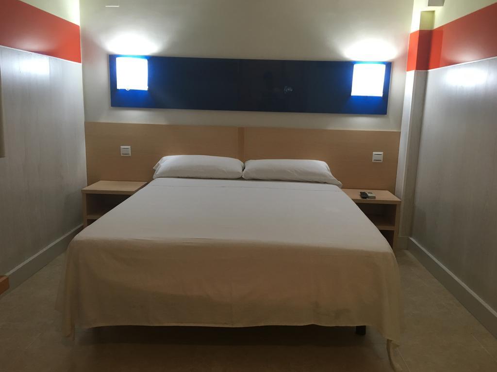 Hostal Ducal Gandía Buitenkant foto